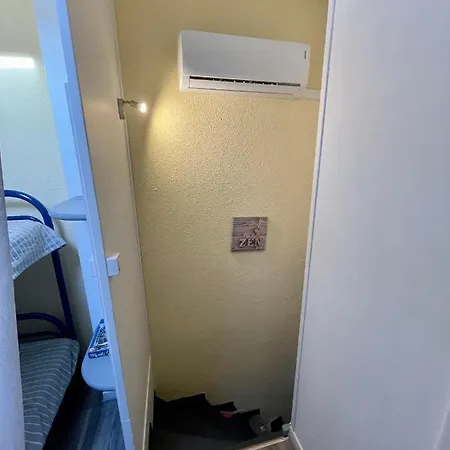 Semesterbostad Maison Prive